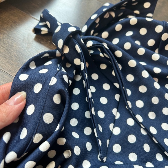 Pinup Polka Dot Pencil Dress in Navy with Neck Bow - Picture 5 of 9